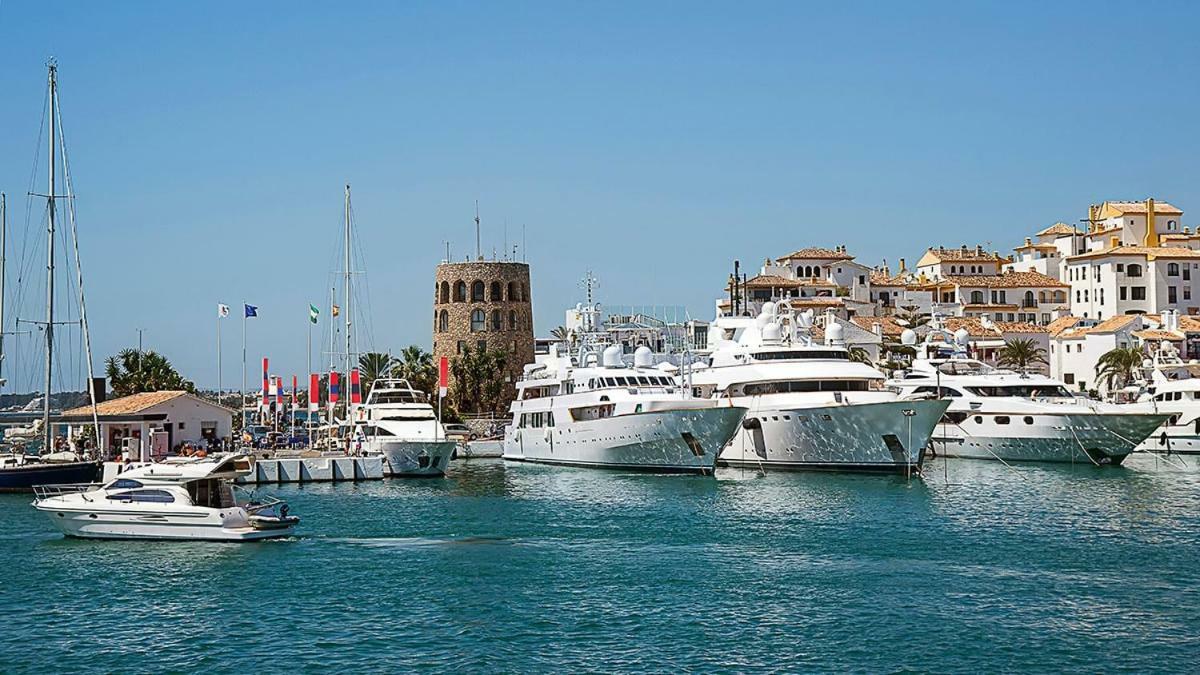 Gala Placidia Golden Mile Marbella Exterior foto